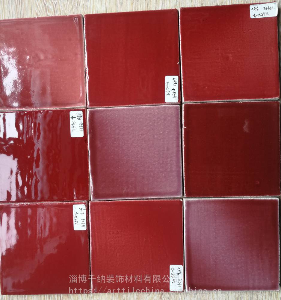 廣東佛山工廠出品 300x300吸水磚——防潮防滑耐磨紅色地板磚的工裝利器